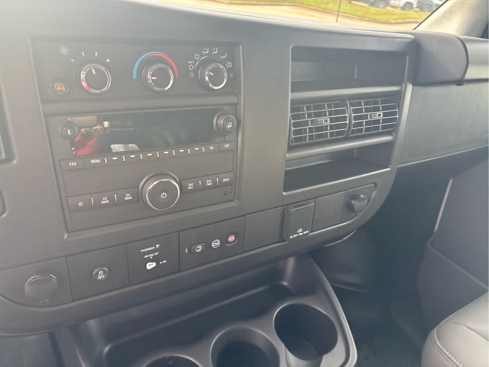 2025 Chevrolet Express Cargo 2500 WT