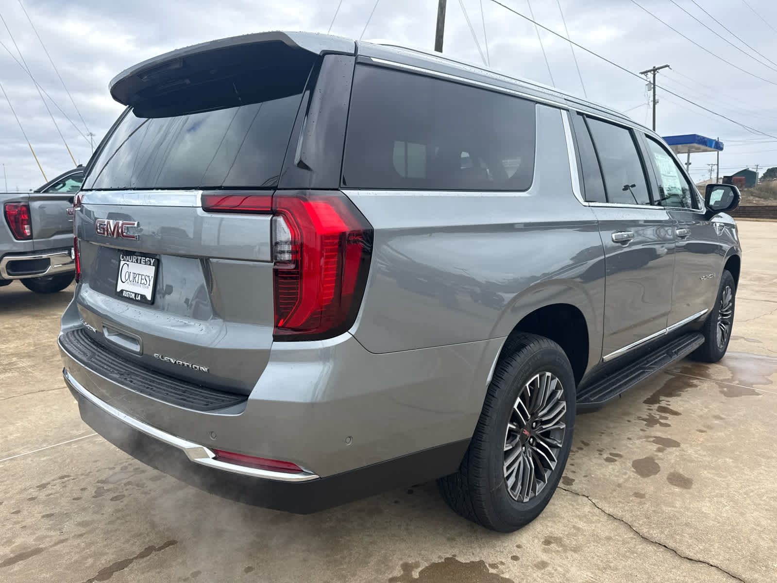 2026 GMC Yukon XL Elevation