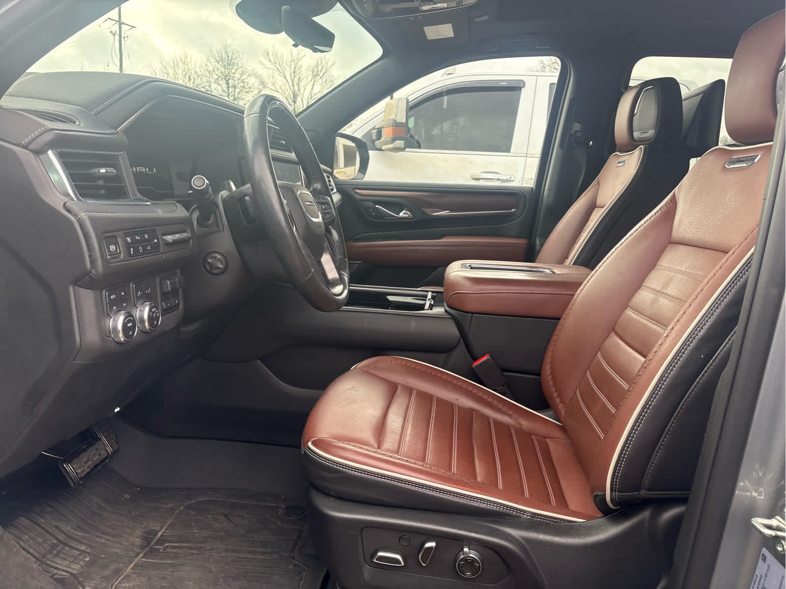 2023 GMC Yukon XL Denali Ultimate