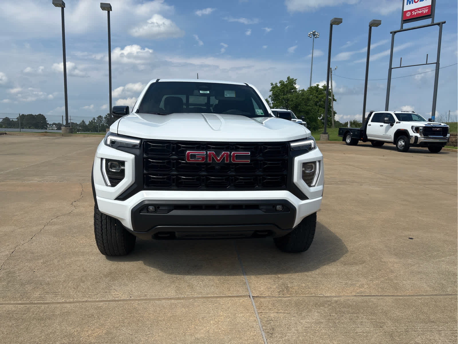 2025 GMC Canyon Elevation