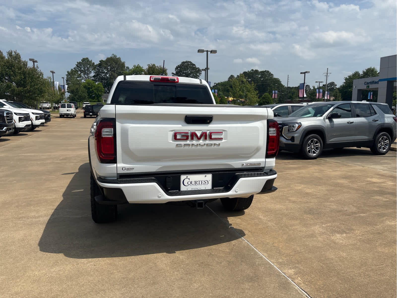 2025 GMC Canyon Elevation