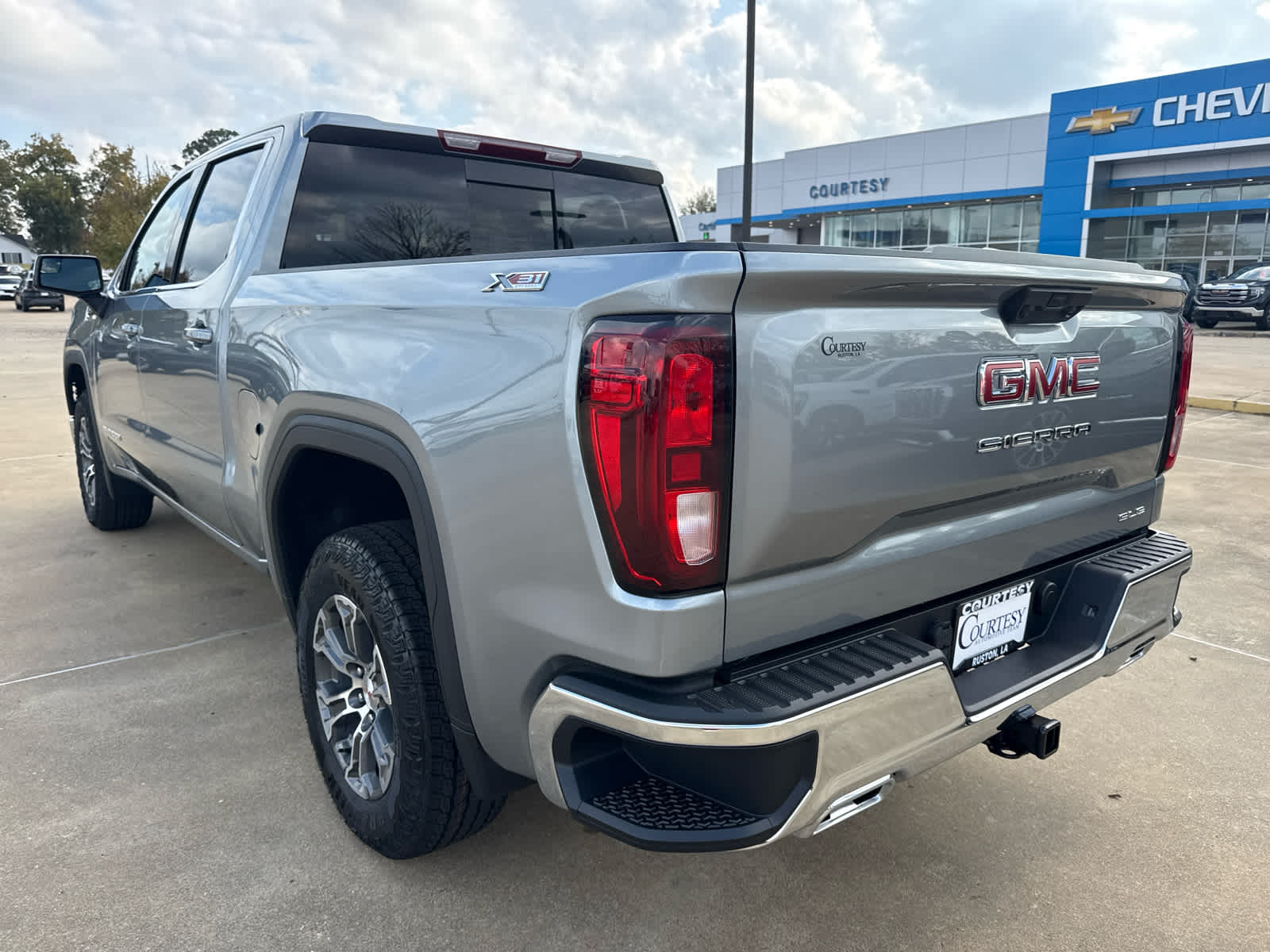 2026 GMC Sierra 1500 SLE