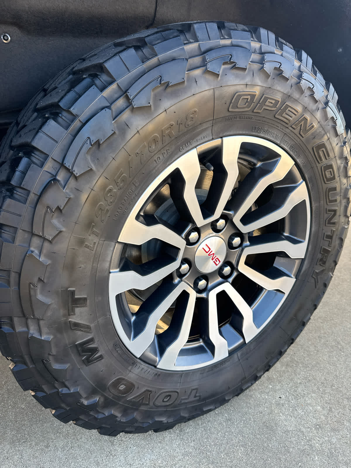 2023 GMC Sierra 1500 AT4