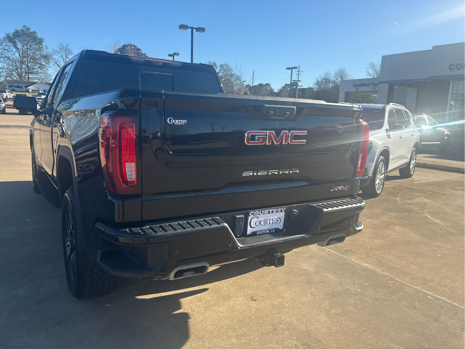 2022 GMC Sierra 1500 Limited AT4