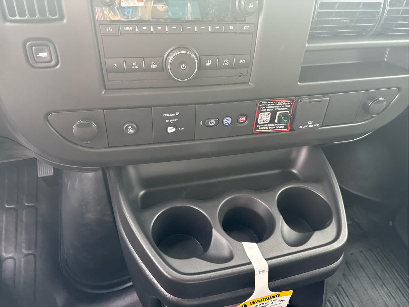 2025 Chevrolet Express Cargo 2500 WT