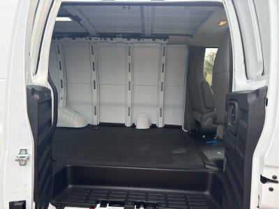 2025 Chevrolet Express Cargo WT