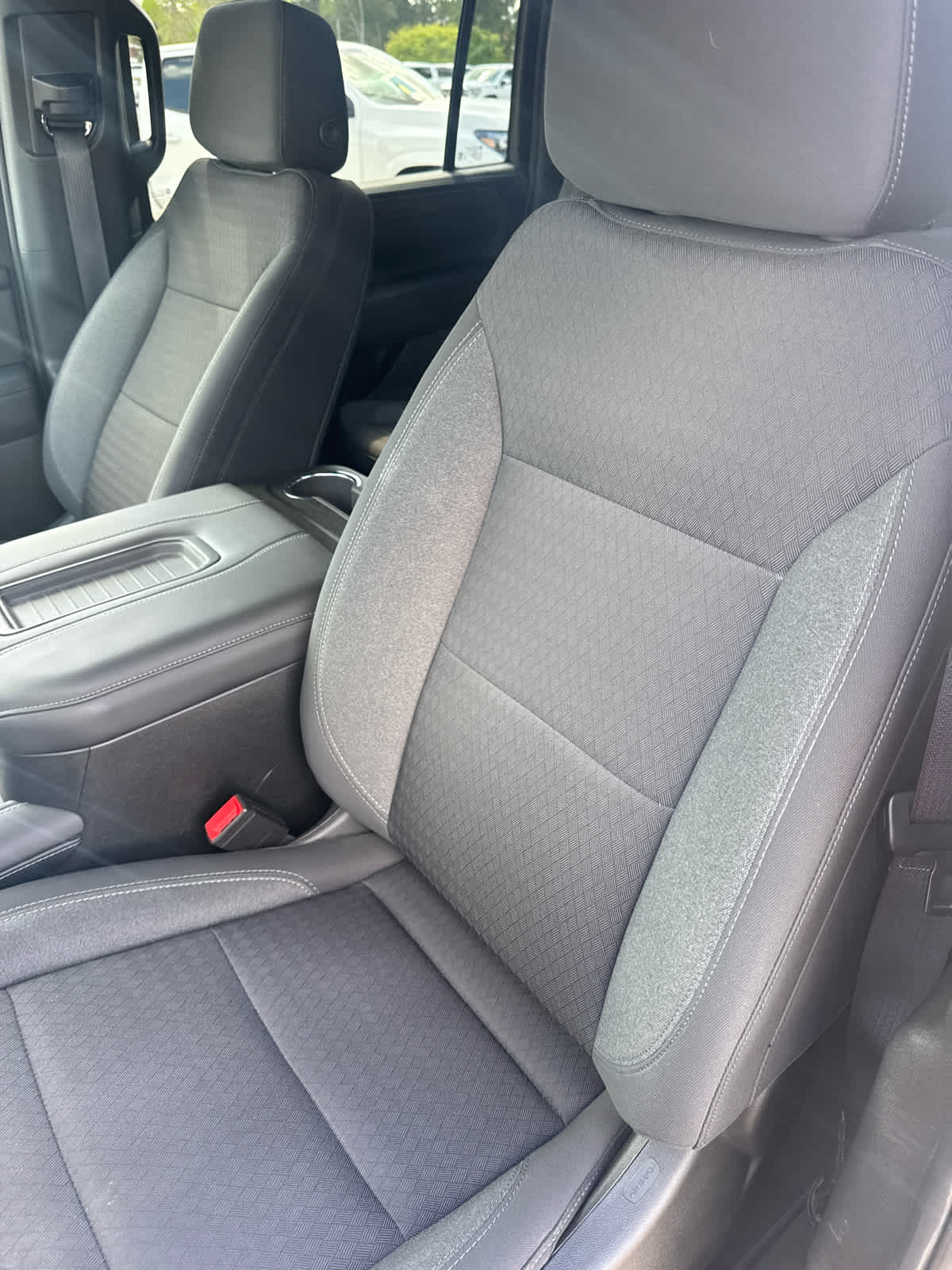 2023 Chevrolet Suburban LS