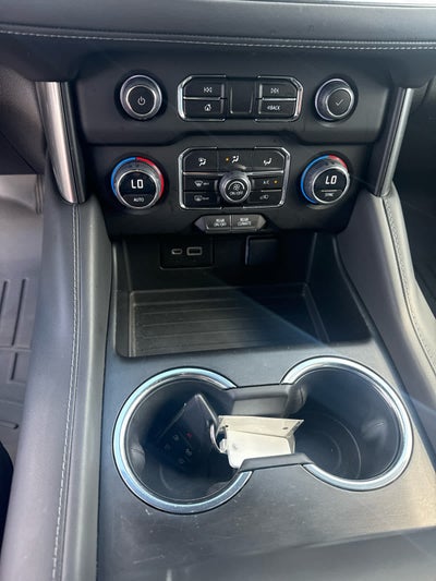 2023 Chevrolet Suburban LS