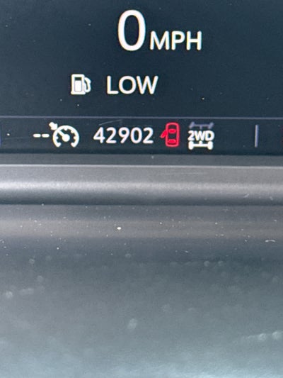 2023 Chevrolet Suburban LS