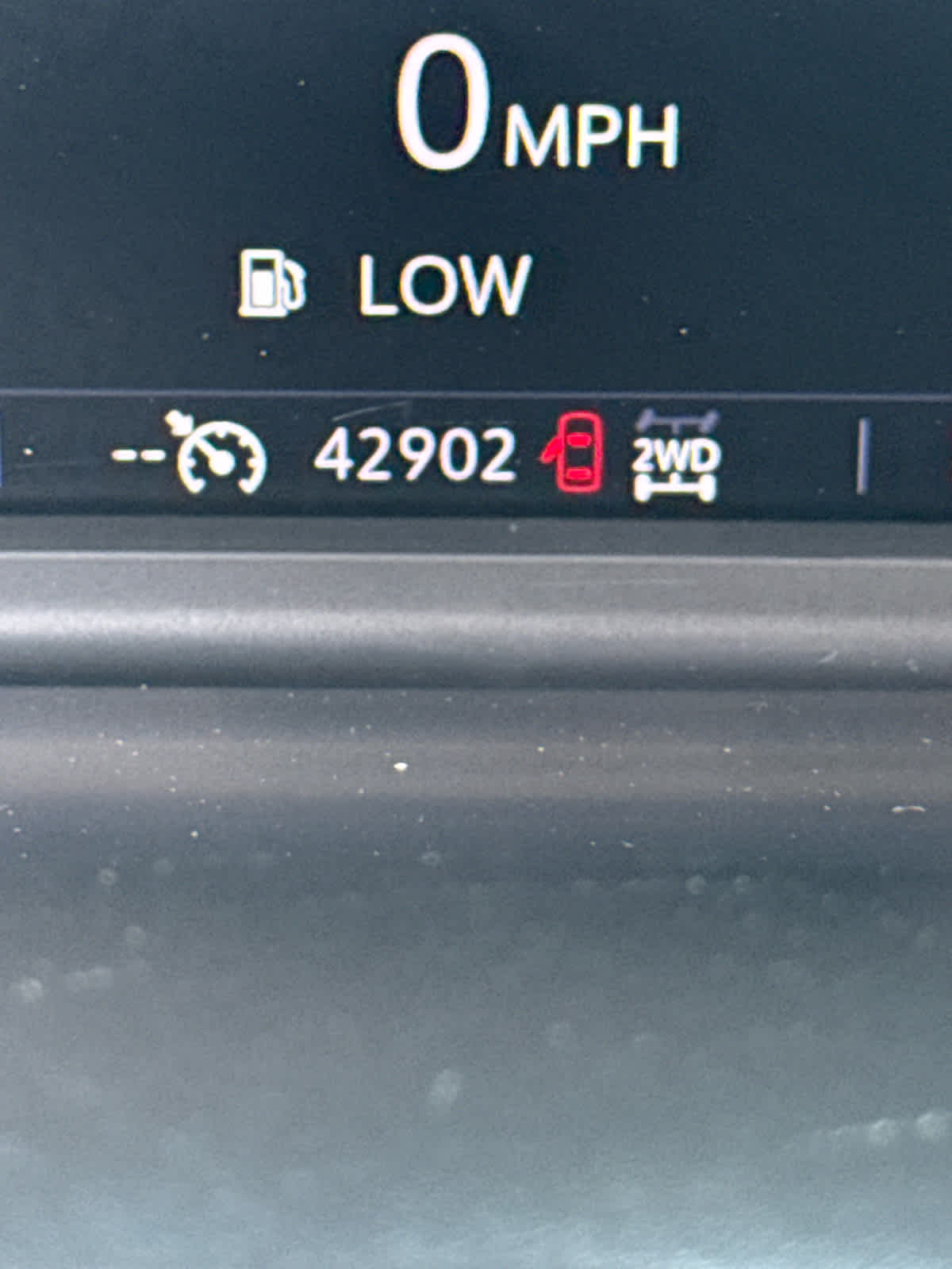 2023 Chevrolet Suburban LS