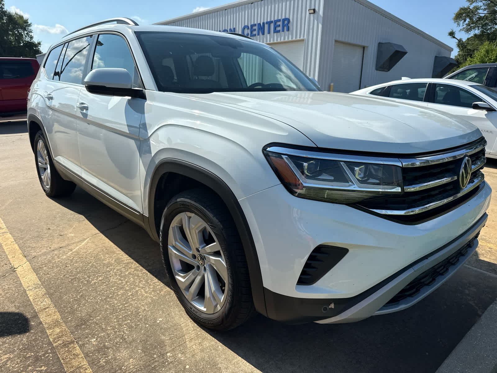2022 Volkswagen Atlas 2.0T SE w/Technology