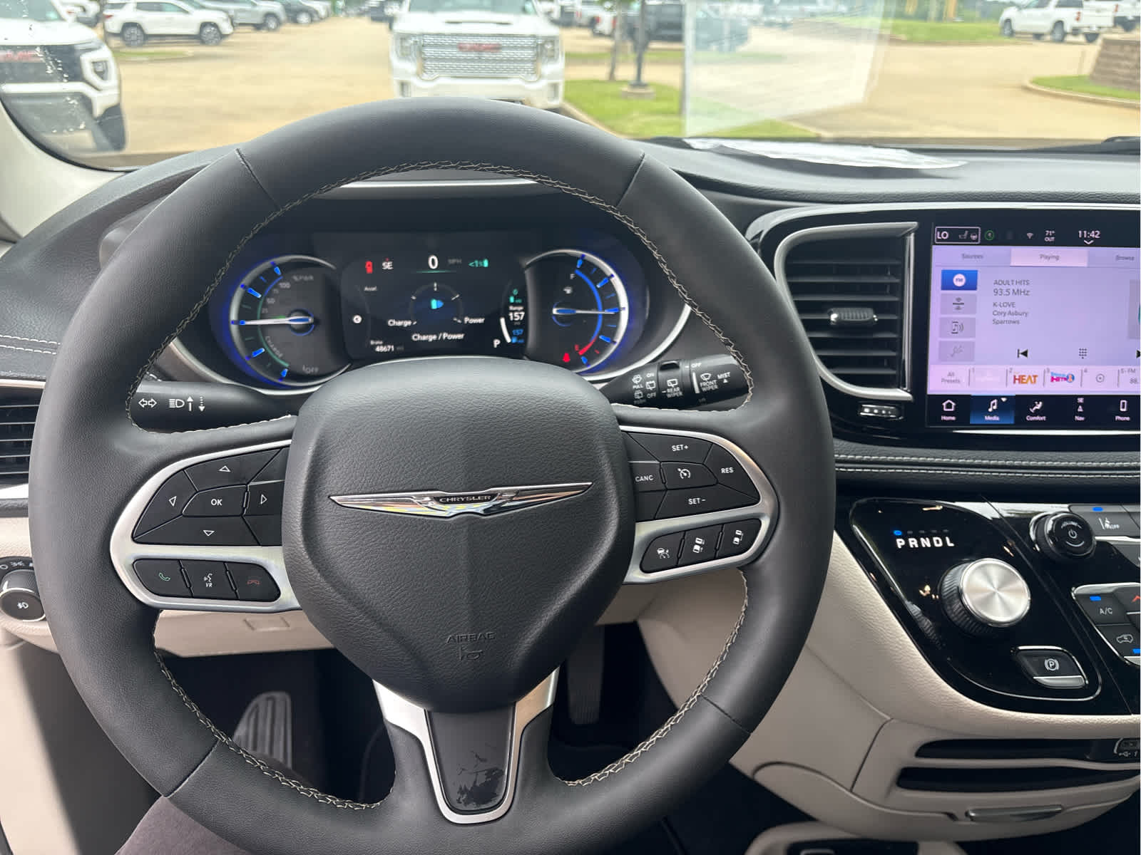 2024 Chrysler Pacifica Hybrid Select