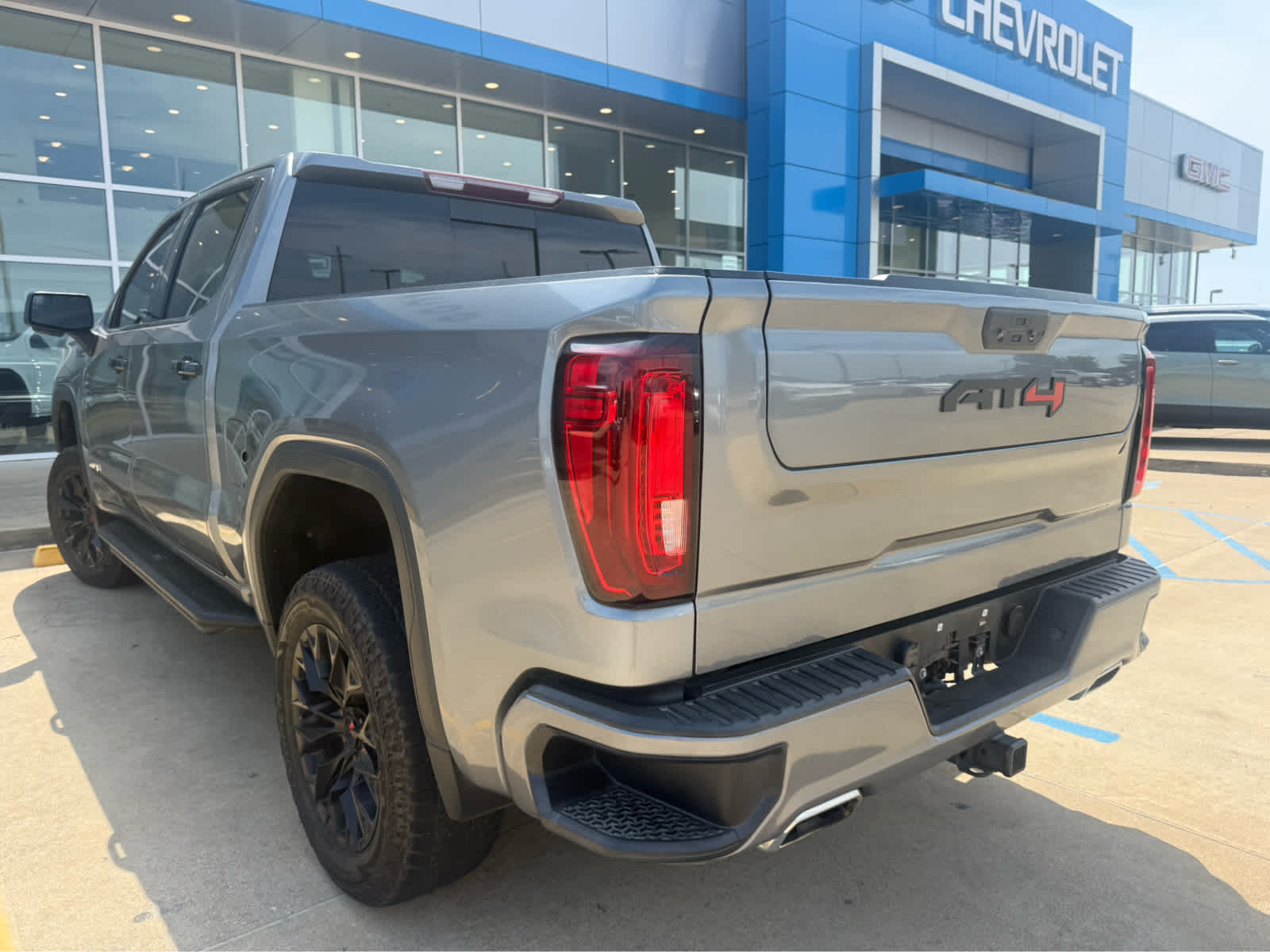 2021 GMC Sierra 1500 AT4
