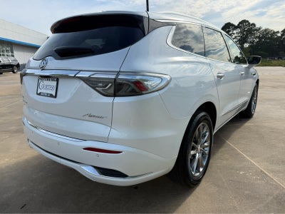 2022 Buick Enclave Avenir