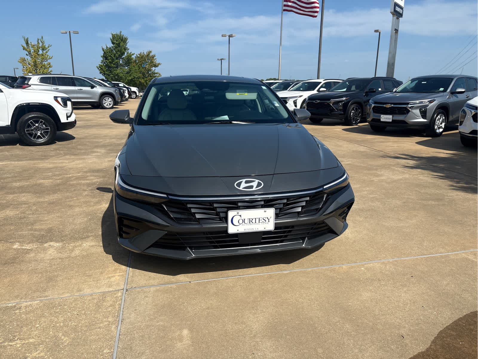 2025 Hyundai Elantra Hybrid Limited