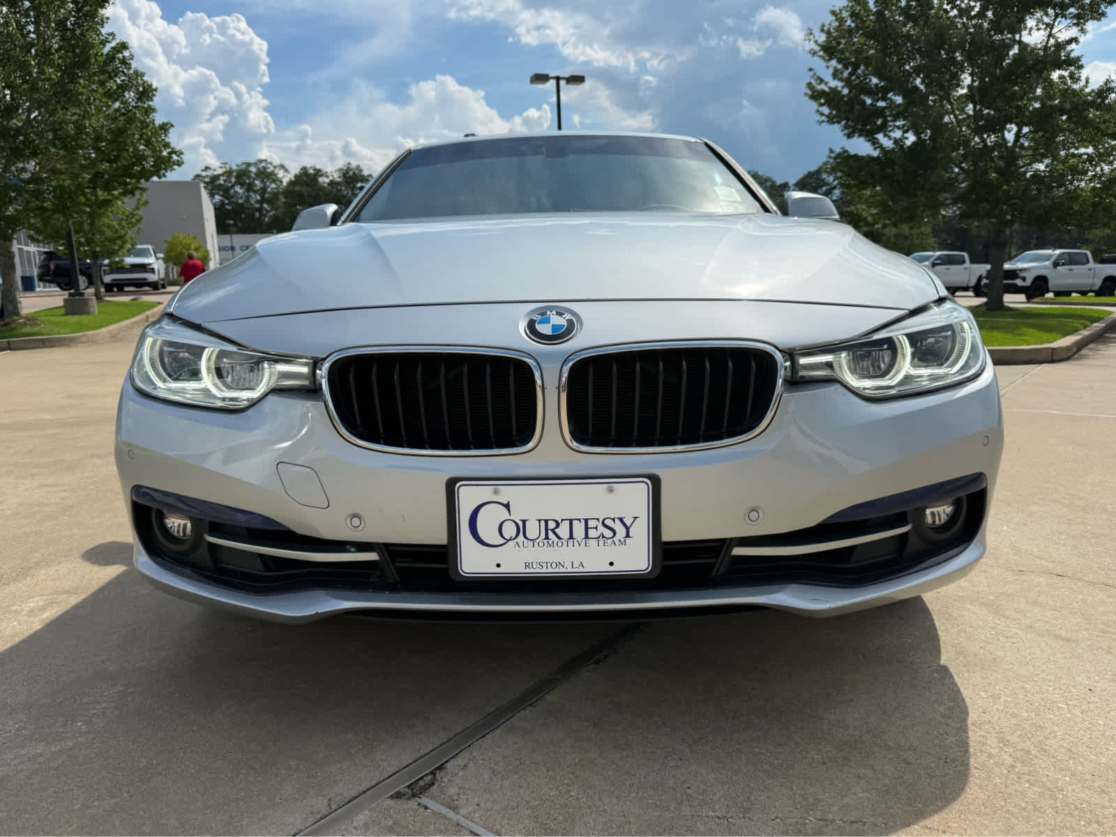 2017 BMW 3 Series 330i