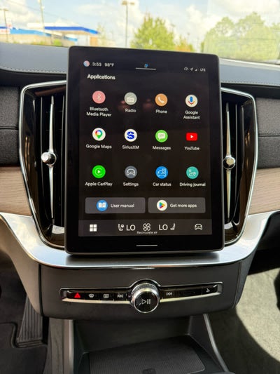 2025 Volvo XC90 Plus
